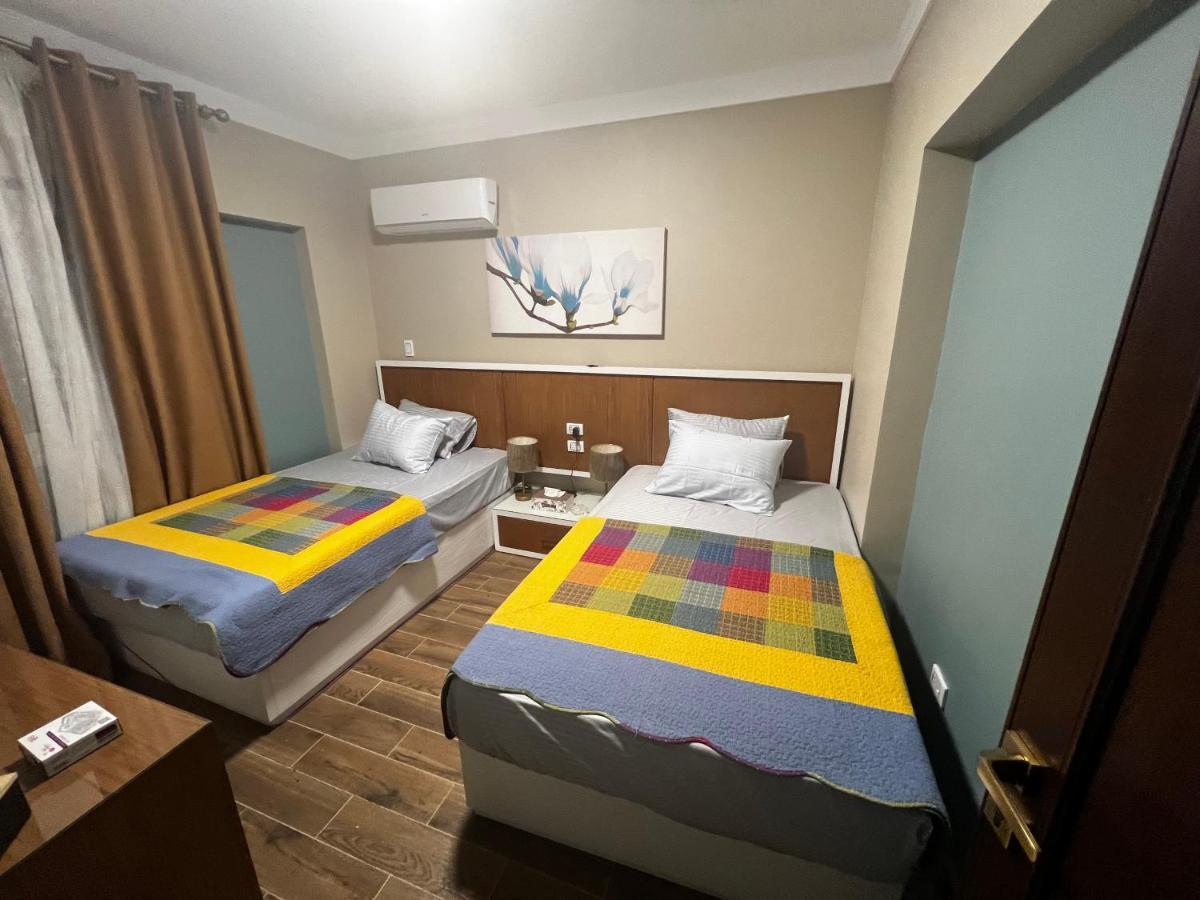 Luxury Flat With Garden And Private Entrance شقة فاخرة بحديقة و مدخل خاص القاهرة المظهر الخارجي الصورة