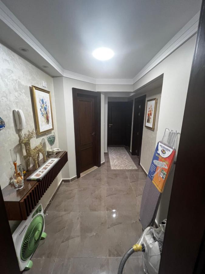 Luxury Flat With Garden And Private Entrance شقة فاخرة بحديقة و مدخل خاص القاهرة المظهر الخارجي الصورة