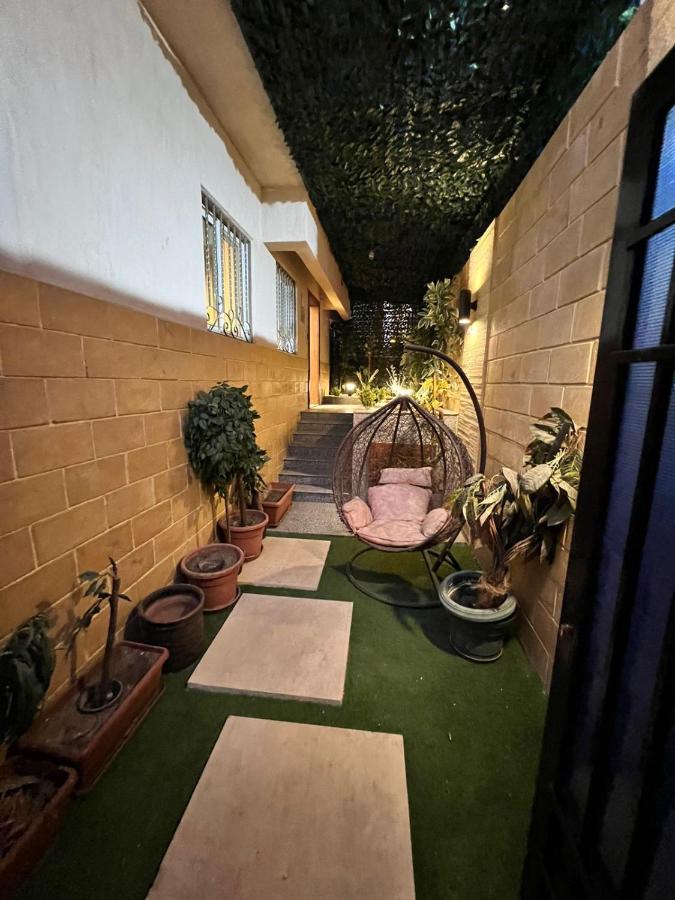 Luxury Flat With Garden And Private Entrance شقة فاخرة بحديقة و مدخل خاص القاهرة المظهر الخارجي الصورة