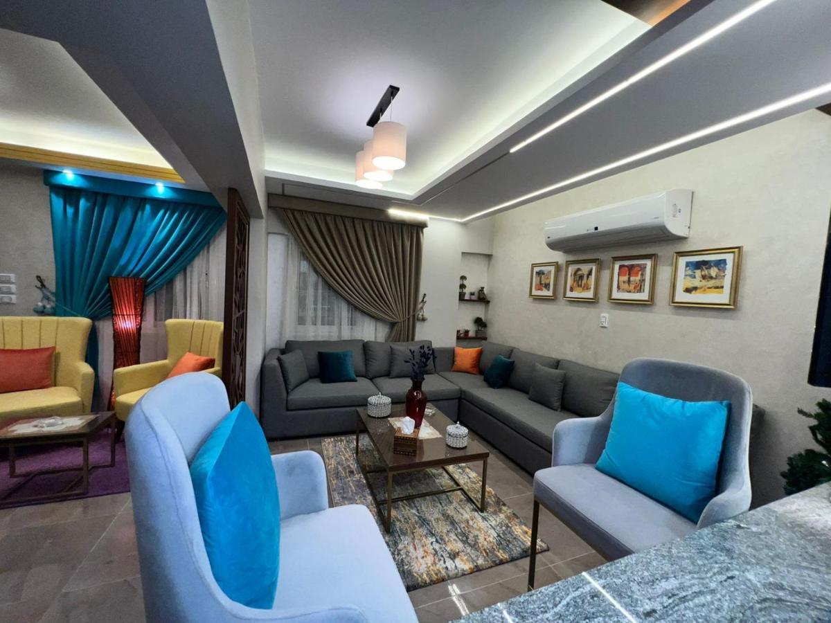 Luxury Flat With Garden And Private Entrance شقة فاخرة بحديقة و مدخل خاص القاهرة المظهر الخارجي الصورة